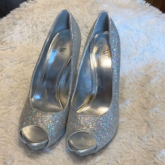 WORTHINGTON size 8 sparkling heels - Picture 2 of 10